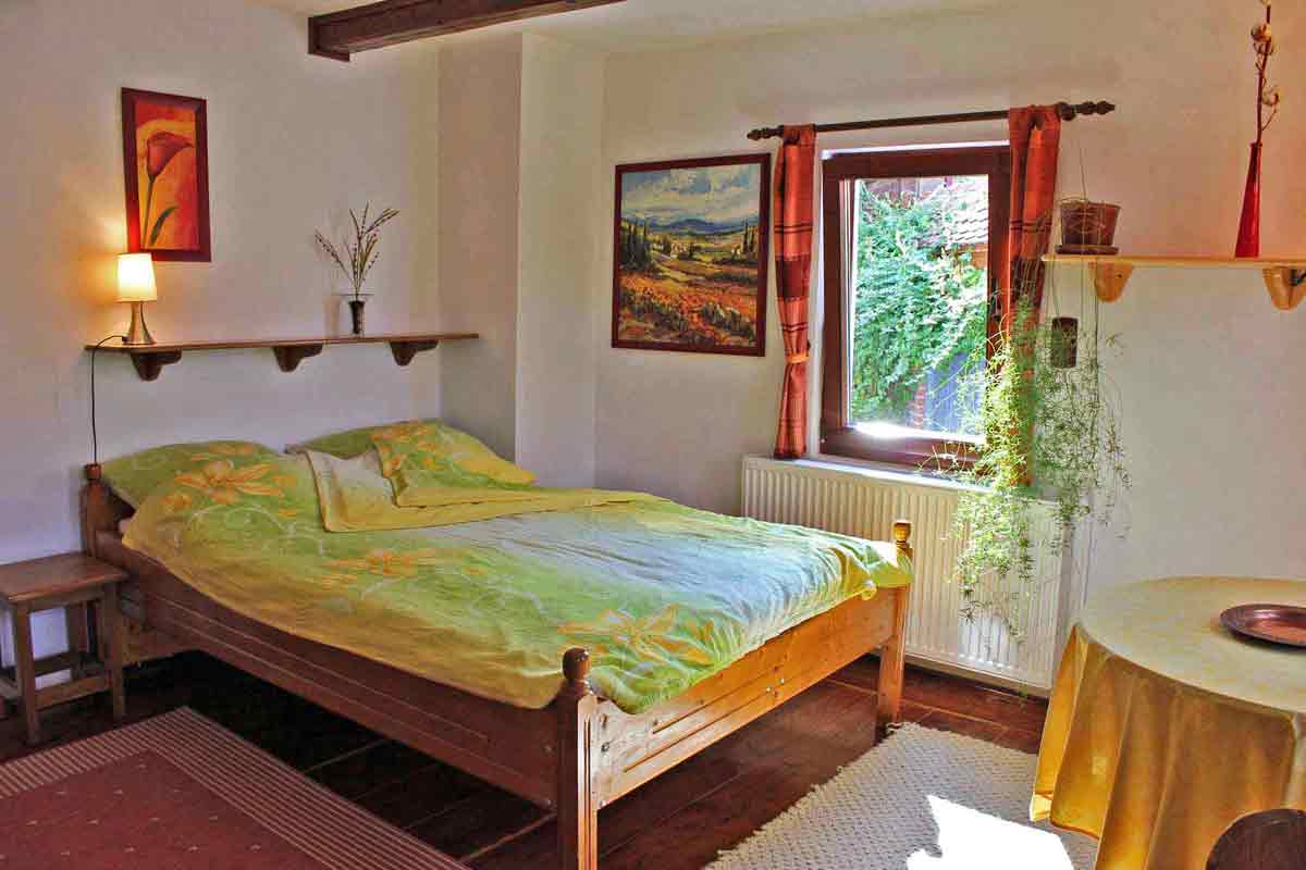 romania singles holidays to transylvania | self catering country cottages to rent