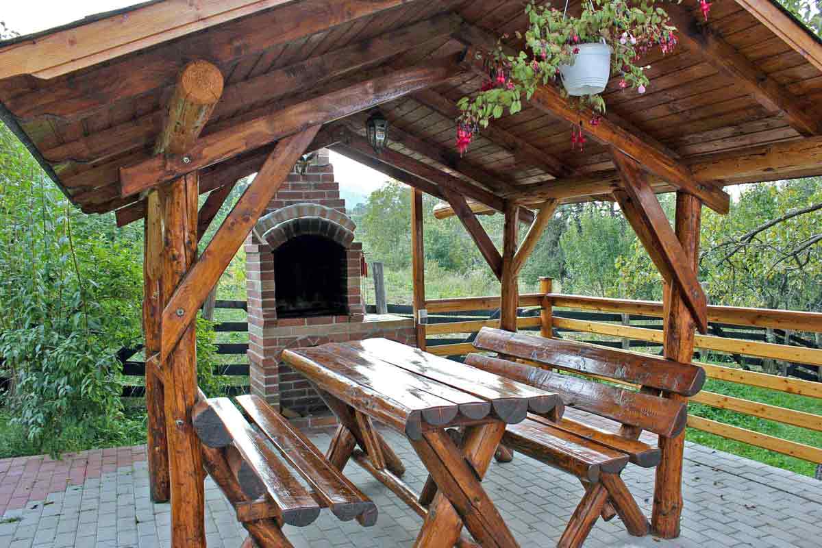 self catering chalet rental romania