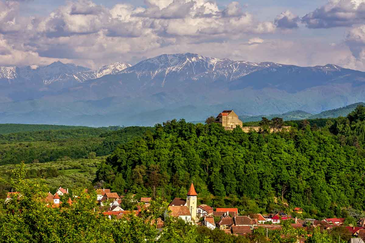 visiter les attractions touristiques en roumanie, monuments historiques en transylvanie et sites à sibiu